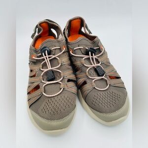 St John’s Bay Lightweight Closed Toes Sandals Water Shoes Sz10 M  Hiking Walking